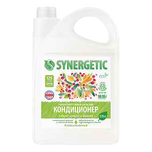 SYNERGETIC Кондиционер-бальзам д/белья Иланг-иланг и вишня 3,75л